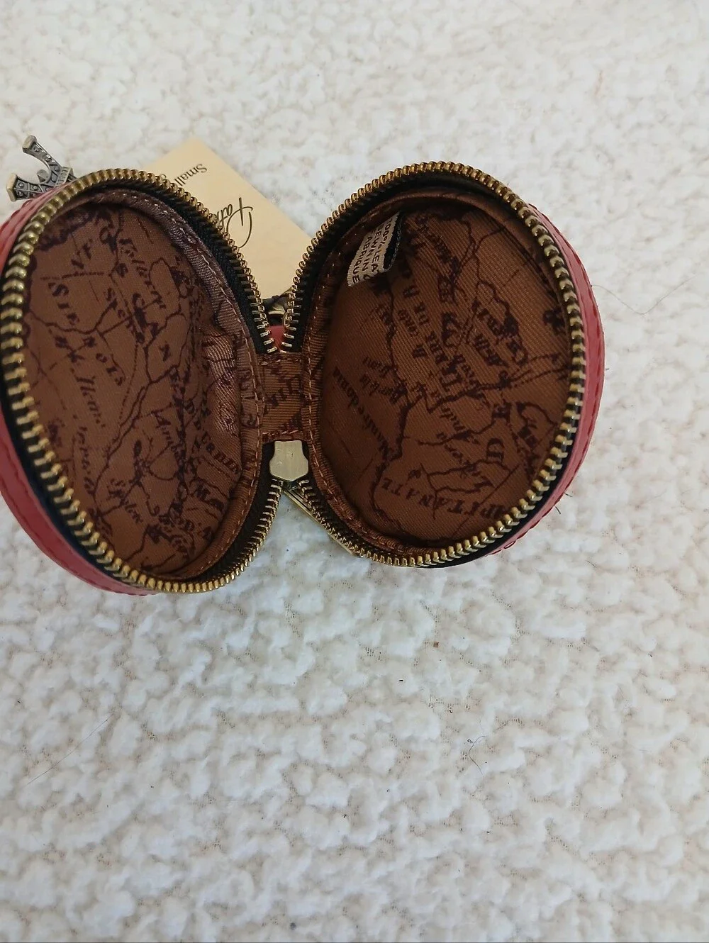 Patricia Nash adorable compact